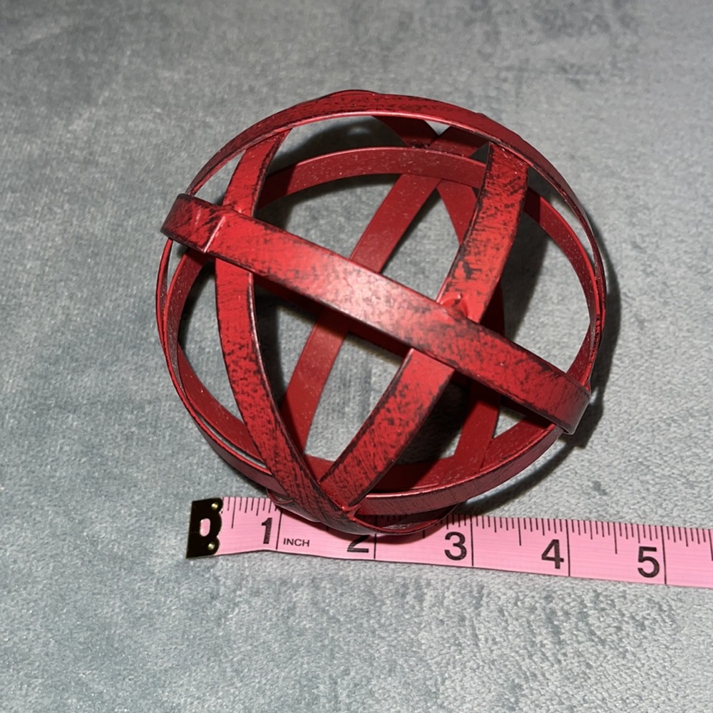 Set of 3 Metal Decorative Spheres - Like New! - Picture 3 of 3
